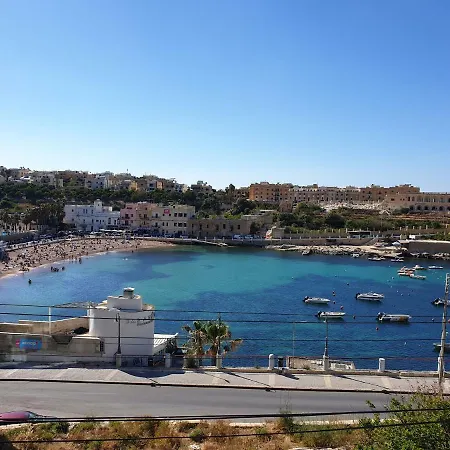 Appartement Sea View Overlooking St. George's Bay